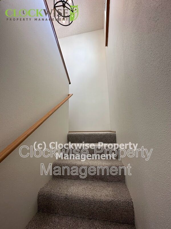 Updated 3 Bd Townhome property image