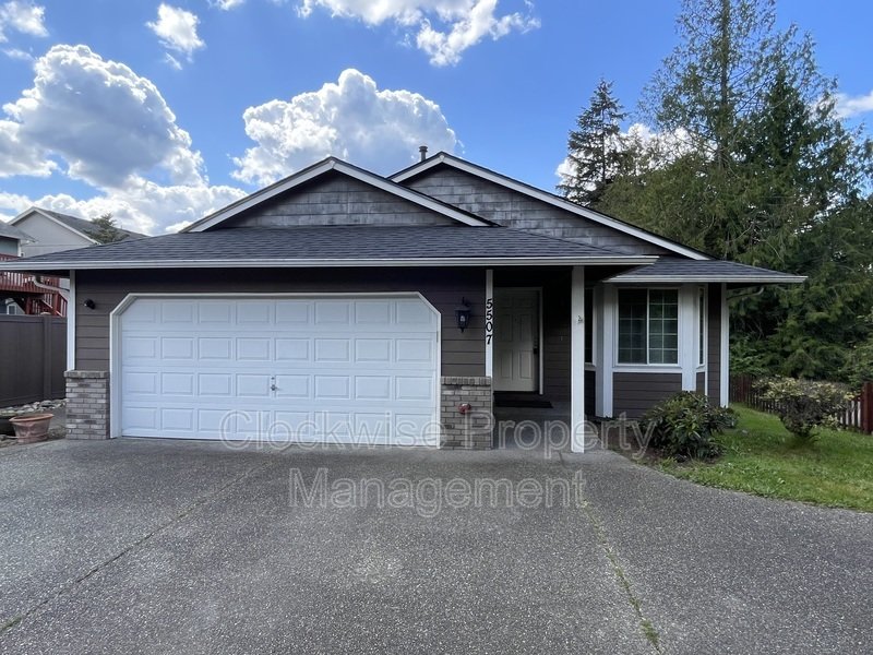 Wonderful Single Story Home 3 Bd, 2 Ba Frederickson property image