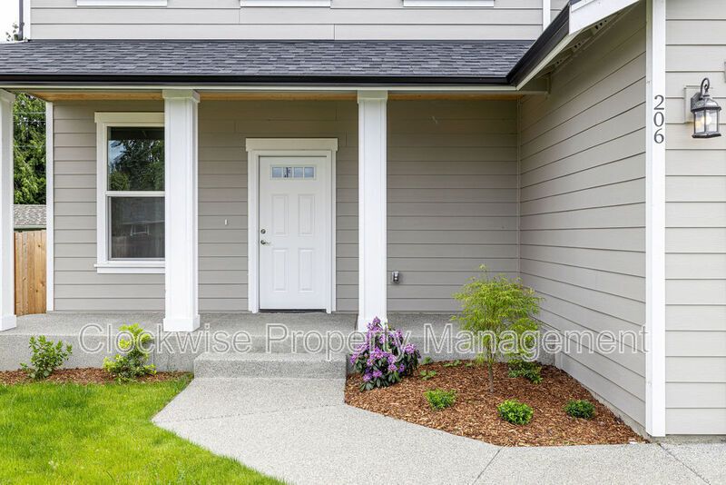 New Orting Home, 3 Bd + Den, 2 Car Garage! property image