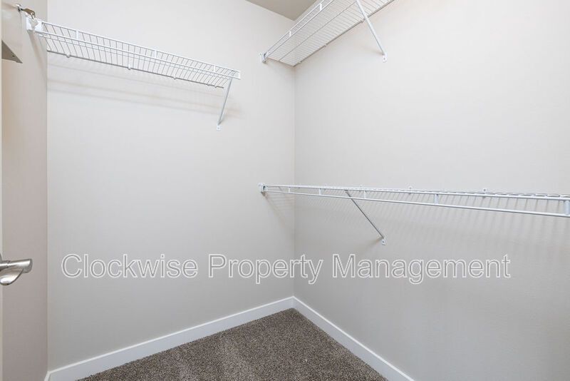 New Orting Home, 3 Bd + Den, 2 Car Garage! property image
